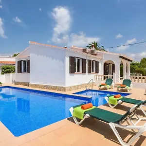 Claudia Menorca Cala En Porter (Menorca)